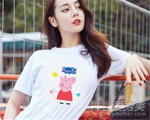 黄皮肤合适什么样的衣服裤子夏天  黄皮肤穿什么样最显白