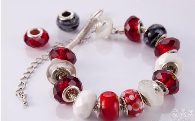 25款潘多拉搭配手册——冷暖色系你更喜爱哪样?