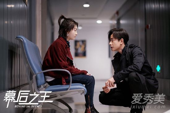 个子矮的女生的职场穿搭样本！《幕后之王》周冬雨相同起底