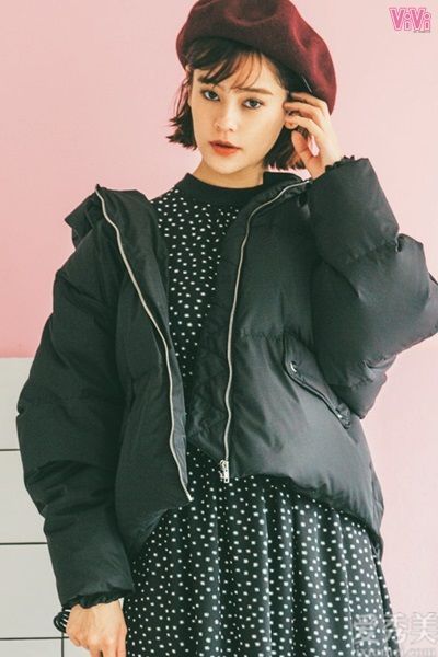 冬季終究還是灰黑色的主場,簡約卻不凡的超顯瘦穿衣打扮!