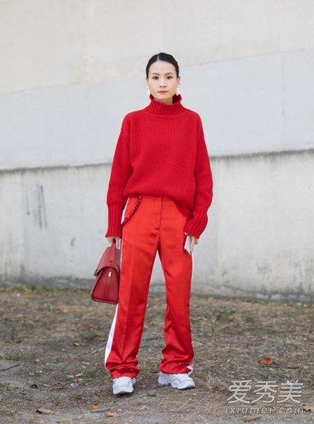 新年红色怎么穿才不土？不想变成行走的“红包”就试试这4种配色！