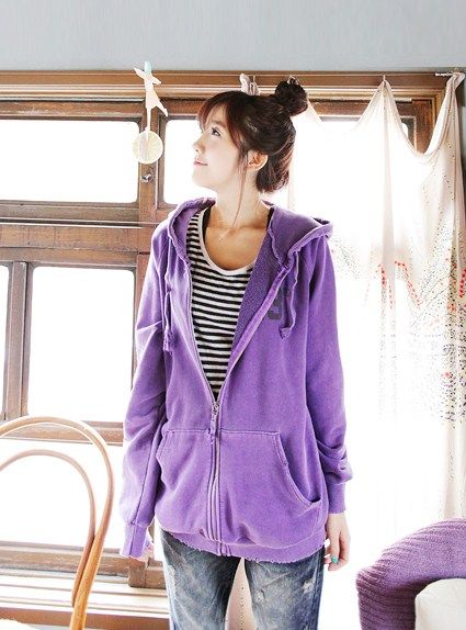 紫色外套提升你的神秘感