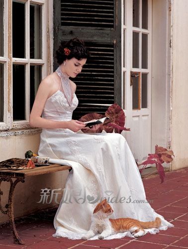 梦幻般的田园诗般的完美婚纱