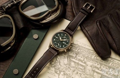 这款飞行员手表带你成为地球上最强壮的人,让你的梦想飞上天空。