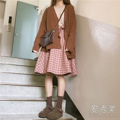 秋天穿什么外套好看 这4款美翻的外套让你一次过足瘾