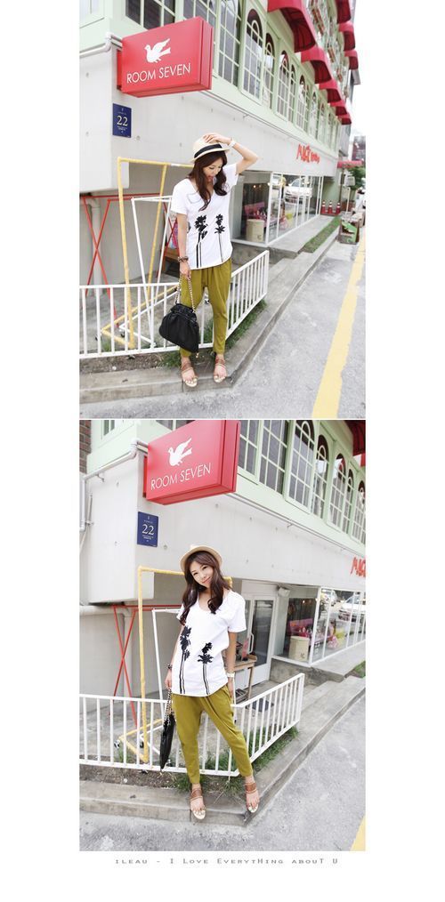 初秋时节，一顶小而有个性的小圆帽和一件长袖衬衫很相配。