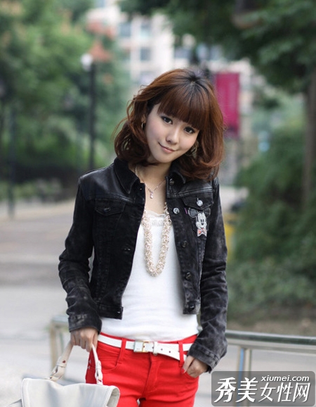 玩转色彩控 美妞出街超抢眼