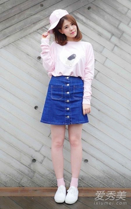 腿短的女生适合穿什么裙子 怎样穿裙子显腿长