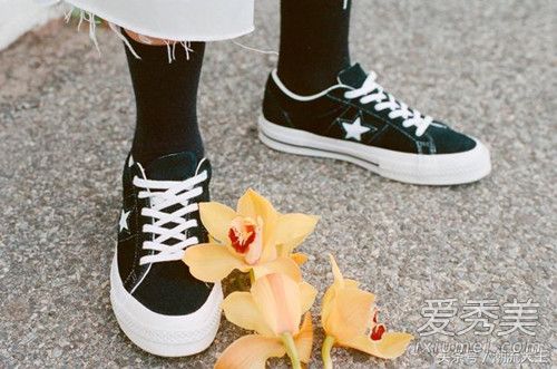 开学第一天穿什么衣服 大学开学第一天穿什么