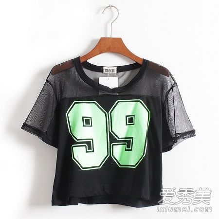 黑色短袖怎么配搭 夏天这么穿显瘦又高级
