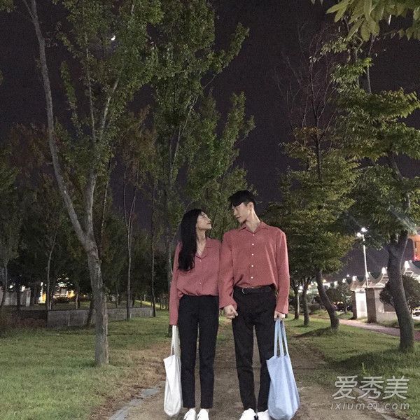 圣诞节要来了 赶紧学一学情侣装搭配 圣诞节穿什么衣服
