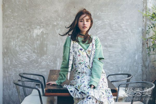 穿出零距离无限魅力！森女系配色让你美够整个春天 穿衣搭配技巧