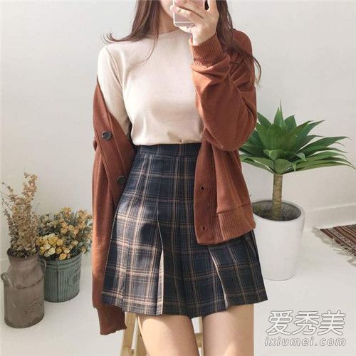 秋天穿什么外套好看 这4款美翻的外套让你一次过足瘾