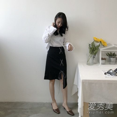 秋季中长半身裙怎么搭配 秋季半身裙搭配技巧