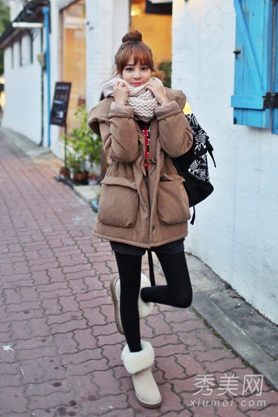 冬季最流行韩范儿搭配 棉衣+雪地靴简约