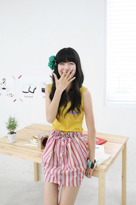 夏季爱情大战“蚕茧裙”新颖多样