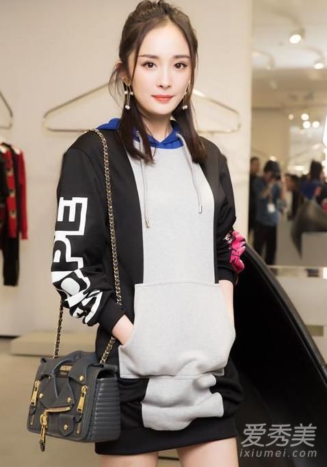 moschino小熊卫衣多少钱 moschino变形金刚卫衣价格
