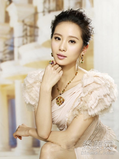 七夕范爷杨幂婚纱PK 难掩恨嫁女儿心