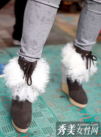 今冬最热毛毛靴 香港正流行