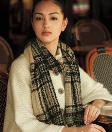 2010风靡日本的时尚百搭围巾