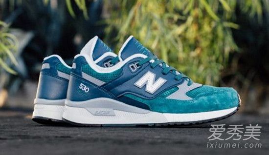 asics和耐克哪个好 asics亚瑟士和耐克nike跑鞋的区别