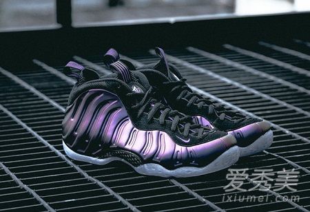 nike air foamposite one eggplant茄紫噴什麼時候發售多少錢