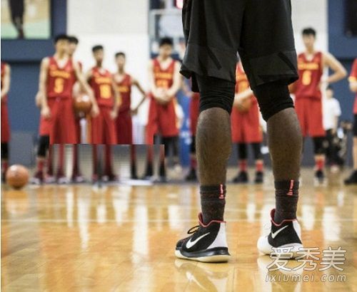 耐克2017欧文亚洲行北京站上脚穿的球鞋是什么型号?