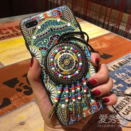 人民的名义欧阳菁手机壳是什么牌子 欧阳菁同款手机壳多少钱