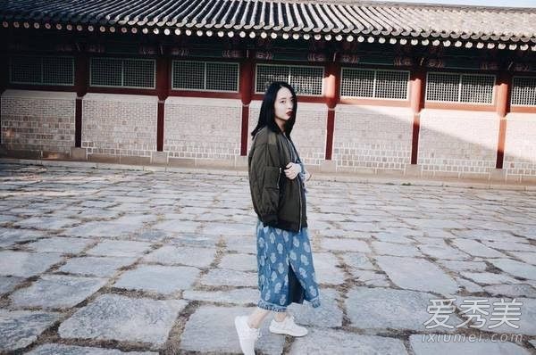 忽冷忽热的天就是差这一件外套！时尚icon都这么穿 春季外套搭配