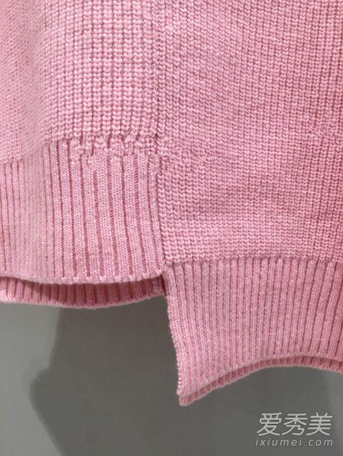 林心如粉色字母毛衣是什么牌子 林心如粉色毛衣品牌价格