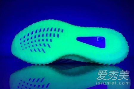 yeezy semi frozen yellow熒光黃配色怎麼樣多少錢