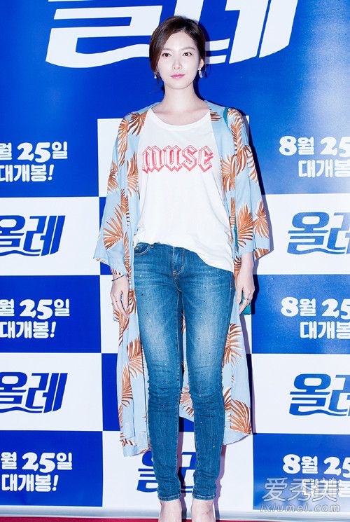 风衣and小西装 韩国女星率先穿上了 韩国女星穿衣搭配
