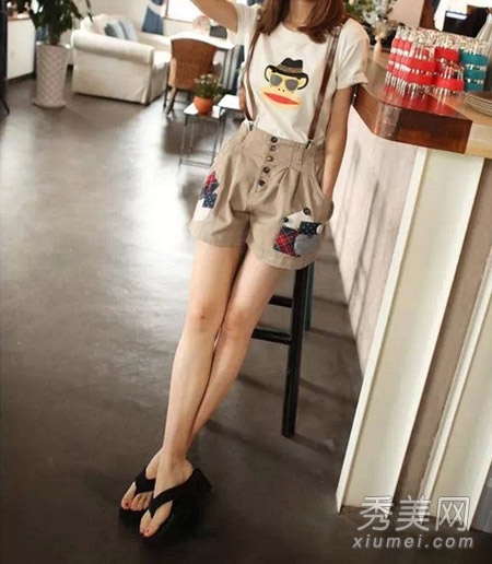 2014夏季新款女裝 背帶短褲最減齡