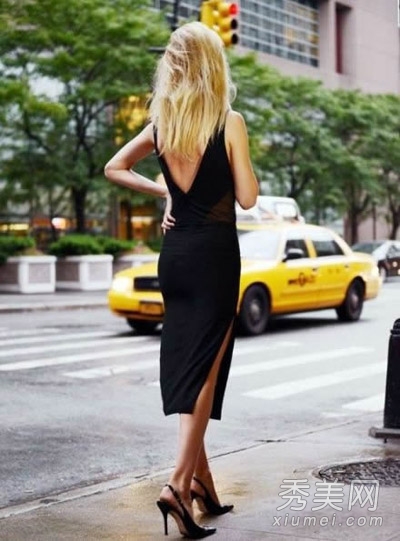 经典小黑裙 女生衣橱必备裙子款式