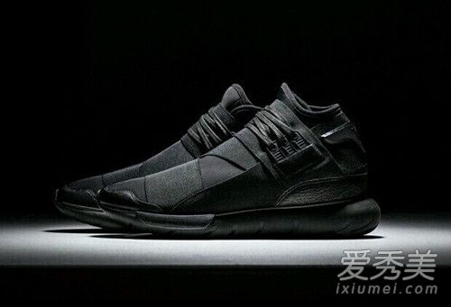 y-3是什麼品牌 y-3什麼檔次