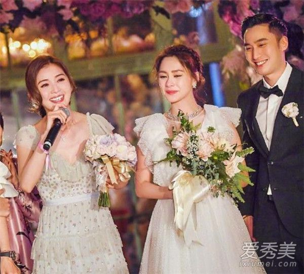 阿娇婚纱照美哭了!打造仙女系新娘头饰挑选指南