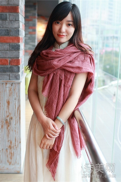 围巾丝巾凹造型 完美搭配秋冬装