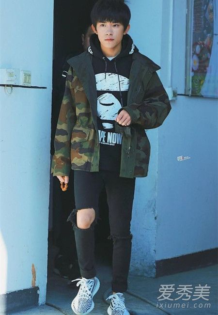 yeezy是什么牌子是谁设计的 adidas yeezy新款现货价格