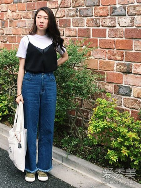 素色T恤最百搭 这几种颜色搭配要了解 T恤女夏