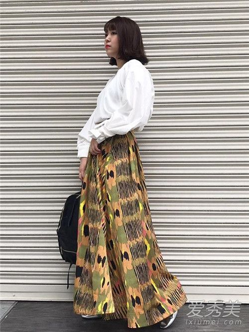 穿腻了单一的纯色调？日本女生换季都穿这5个花色款！