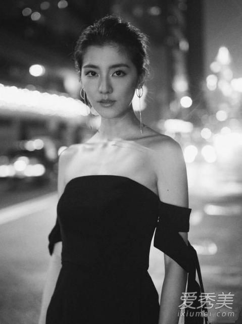 吴千语同款小黑裙是什么牌子 吴千语同款小黑裙多少钱