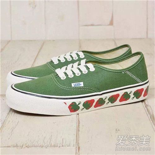 vans小草莓真假對比 vans小草莓鑒定