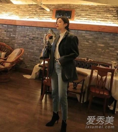 西裝搭牛仔褲好看嗎 小西裝搭配牛仔褲圖片