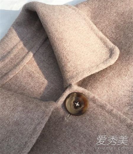 燕麦色是什么颜色衣服 燕麦色是属于米色系吗