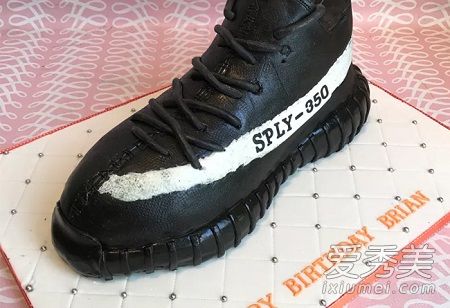 yeezy 350 boost v2什麼時候發售多少錢 yeezy 350 boost v2怎麼樣