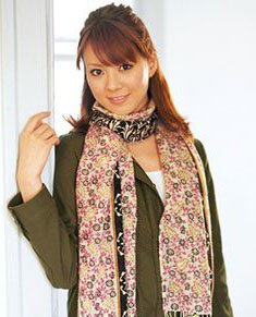 2010风靡日本的时尚百搭围巾