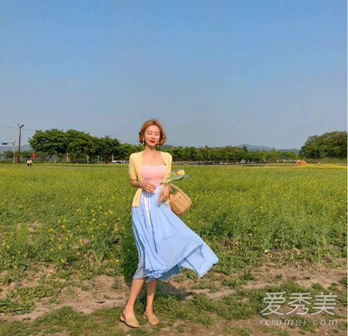 夏季去海邊玩穿什麼衣服好看 學韓國博主pick美美度假風