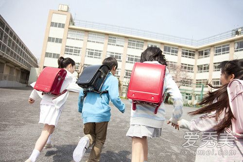 日本小学生书包是什么牌子 日本小学生书包品牌图片