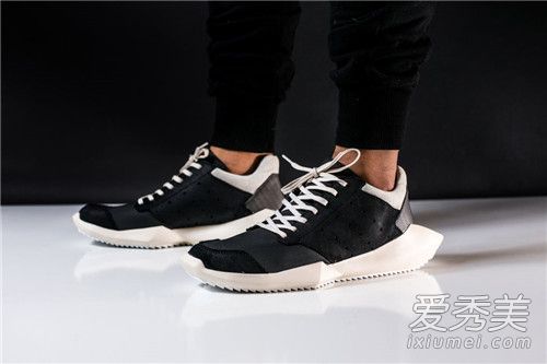 中国新说唱第二期吴亦凡的鞋子是什么牌子 Rick Owens品牌介绍