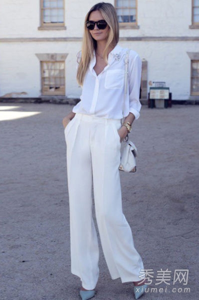 夏日流行白色单品 时尚混搭简洁好看